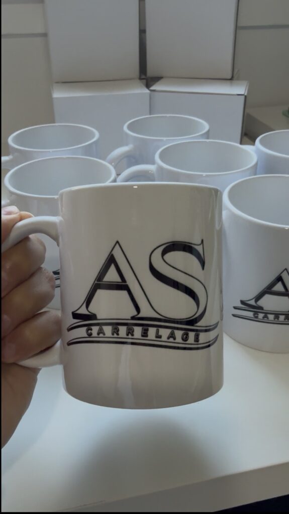 Objets, Mugs personnalisés